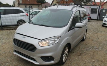 Ford Tourneo Courier I Mikrovan Facelifting 1.0 EcoBoost 100KM 2019 Ford Tourneo Courier Benzyna 99KM
