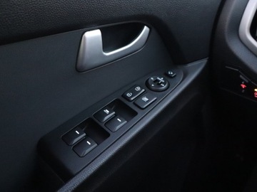 Kia Sportage III SUV Facelifting 1.7 CRDi 115KM 2015 Kia Sportage 1.7 CRDi, Skóra, Navi, Klima, zdjęcie 16