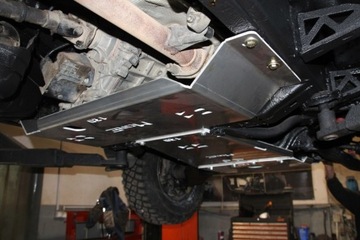 Алюминиевая защитная пластина для Toyota Land Cruiser J120.