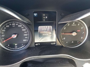 Mercedes GLC C253 2019 Mercedes-Benz GLC 300 4Matic 2019 2.0L 2.0 Benzyna 255KM, zdjęcie 9