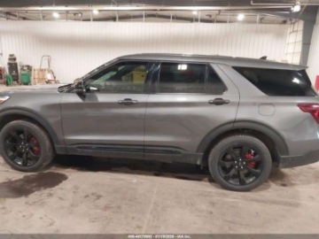 Ford Explorer VI 2022 Ford Explorer St 2022 3.0 Benzyna 400KM, zdjęcie 2