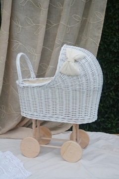 ПЛЕТЕНАЯ КОЛЯСКА для кукол + ЛЮЛЬКА, белый МИКС