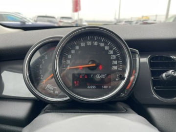 Mini Mini F56 Hatchback 3d Facelifting II Cooper 136KM 2021 Mini Cooper Automat Klimatronik Podgrzewanie, zdjęcie 7