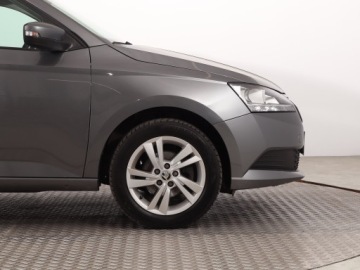 Skoda Fabia IV 1.0 TSI 95KM 2022 Skoda Fabia 1.0 TSI, Salon Polska, 1. Właściciel, zdjęcie 14