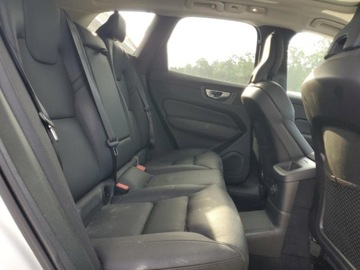 Volvo XC60 II Crossover Plug-In Facelifting 2.0 T8 455KM 2023 Volvo XC 60 Plus 2023 2.0l 2.0 Hybryda 455KM, zdjęcie 10