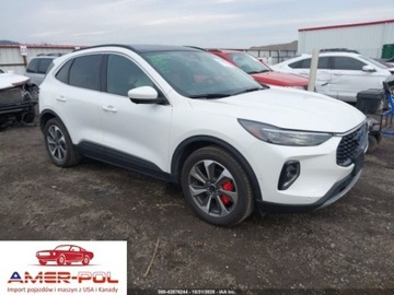 Ford Escape III 2023 Ford Escape FORD ESCAPE PLATINUM 2.0 Benzyna 250KM