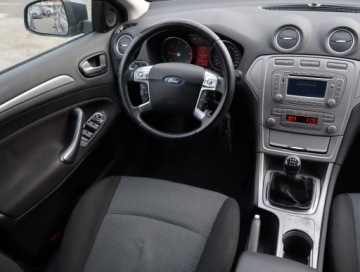 Ford Mondeo IV Kombi 1.8 Duratorq TDCi 125KM 2008 Ford Mondeo 1.8 TDCi, Klima, Klimatronic, zdjęcie 6