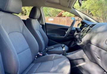 Kia Rio III Hatchback 3d 1.2 DOHC CVVT 85KM 2013 Kia Rio Kia Rio 1.2 Dream-Team Edition 1.2 Benzyna 85KM, zdjęcie 36