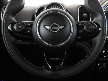Mini Countryman F60 Crossover 1.5 Plug-in Hybrid 224KM 2018 Mini Countryman Cooper S ALL4 PHEV Chili Panorama, zdjęcie 20