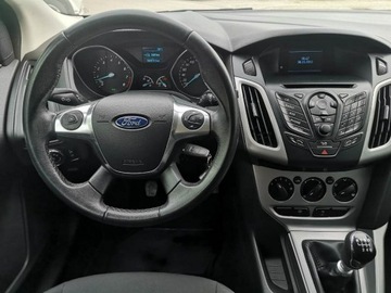 Ford Focus III Kombi 1.0 EcoBoost 125KM 2013 Ford Focus 1.0 ECOBOOST 125KM # Klima # Alu # LED, zdjęcie 9