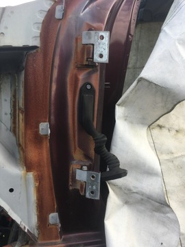 PANTY DVEŘE LEVÝ PŘEDNÍ BMW E 39