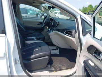 Chrysler Pacifica II 2024 Chrysler Pacifica 2024 Chrysler Pacifica Touring L FWD 3.6 Benzyna 287KM, zdjęcie 4