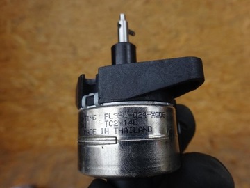 AUDI A4 B8 8K FACELIFT MOTOREK REGULACE SVĚTLA BIXENON LED 1307220041