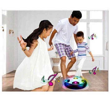 LATAJĄCA PIŁKA NOŻNA ŚWIECĄCA DO GRY W DOMU LED SUPER PREZENT DLA DZIECKA