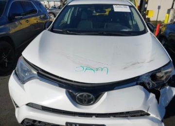 Toyota RAV4 V 2018 Toyota RAV4 2018r., Le, 2.5L, od ubezpieczalni 2.5 Benzyna 178KM, zdjęcie 3