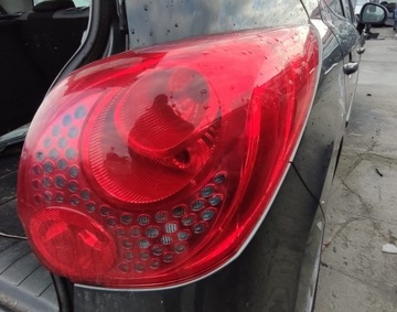PEUGEOT 207 08R SW KOMBI SVĚTLO PRAVÁ ZADNÍ PRAVÝ