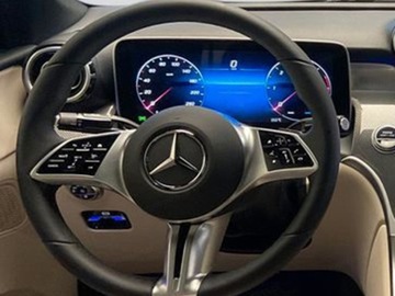 Mercedes GLC C254/X254 Coupe 2.0 220d 197KM 2025 GLC 220 d 4-Matic Avantgarde 2.0 (197KM) 2025, zdjęcie 4