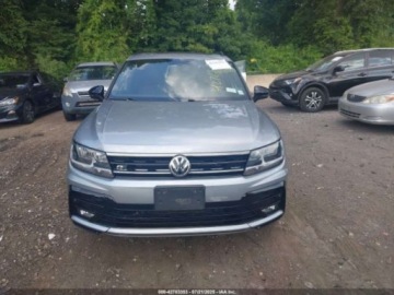 Volkswagen Tiguan II 2020 Volkswagen Tiguan 2020 r., 2,0L R-LINE BLACK 2.0 Benzyna 184KM, zdjęcie 1