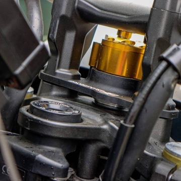 Рулевой амортизатор с креплением YAMAHA Tehere 7