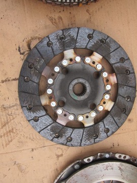 КОМПЛЕКТ ДВУМАССОВОГО КОЛЕСА RENAULT CLUTCH 1.2TCE