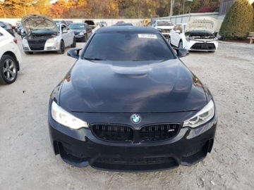 BMW Seria 4 F32-33-36 2015 BMW M4 BMW M4, od ubezpieczalni 3.0 Benzyna 425KM, zdjęcie 1
