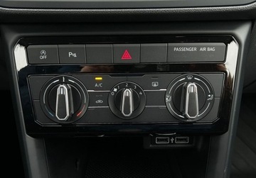 Volkswagen T-Cross SUV 1.0 TSI 115KM 2020 Volkswagen T-Cross Life, Klimatyzacja, Ogranicznik predkosci, Czujniki par, zdjęcie 24