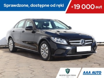 Mercedes Klasa C W205 Limuzyna Facelifting 1.6 C160 129KM 2019 Mercedes C C 160, Salon Polska, Serwis ASO, Klima