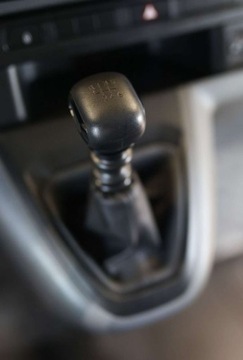 Toyota 2022 Toyota Proace Verso Kombi 2.0 D-4D Long 2,8t 2.0 Diesel 145KM, zdjęcie 13