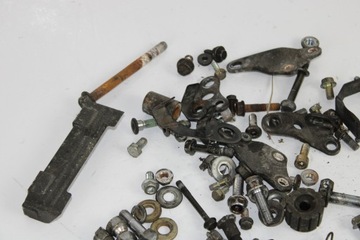 HONDA XBR 500 PC15 ВИНТЫ, КОМПЛЕКТ ВИНТОВ