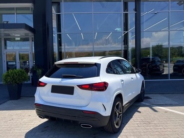 Mercedes GLA II Off-roader Facelifting 2.0 220 190KM 2025 MERCEDES-BENZ GLA 220 4-Matic AMG Line 2.0 (190KM) 2025, zdjęcie 2