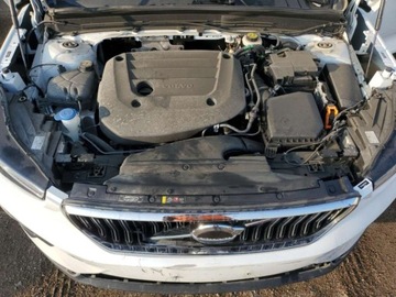 Volvo XC40 2023 Volvo XC 40 2023 VOLVO XC40 PLUS 2.0 Benzyna 247KM, zdjęcie 11