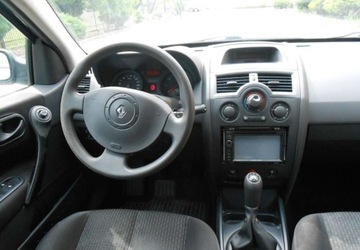 Renault Megane II Kombi 1.4 i 16V 98KM 2004 Renault Megane Renault Megane II 1.4 BENZYNA 98 KM 1.4 Benzyna 98KM, zdjęcie 9