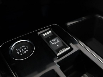 Peugeot 3008 II Crossover Facelifting  1.2 PureTech 130KM 2023 Peugeot 3008 Allure Pack Full LED PDC automat, zdjęcie 29