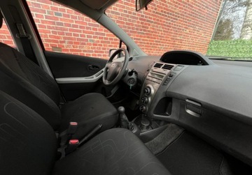 Toyota Yaris II Hatchback 5d 1.0 VVT-i 69KM 2008 Toyota Yaris Salon PL klima Alu Gwarancja w cenie Warszawa VDAK Benzyna, zdjęcie 8