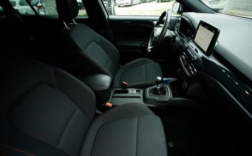 Ford Focus III Kombi Facelifting 1.5 TDCi 120KM 2018 Ford Focus 1.5 TDCI 120KM St-Line Mk4 Navi PDC Lane Asist Radar Led 1.5, zdjęcie 33