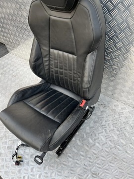 SEDADLO PŘEDNÍ PRAVÝ SKODA KAROQ KOŽENÝ