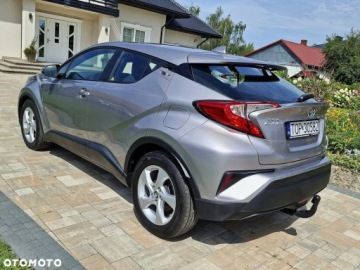 Toyota C-HR I Crossover 1.8 Hybrid 122KM 2019 Toyota C-HR Toyota C-HR 1.8 Hybryda 122KM, zdjęcie 4