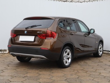 BMW X1 E84 Crossover xDrive18d 143KM 2010 BMW X1 xDrive18d, Salon Polska, 4X4, Automat, zdjęcie 4