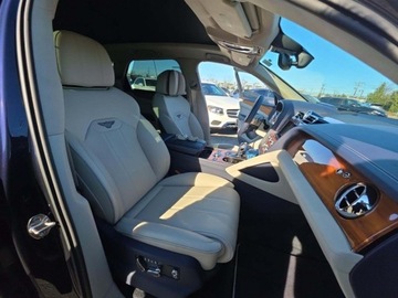 Bentley Bentayga 2024 Bentley Bentayga V8 2024 Benzyna 542KM, zdjęcie 11