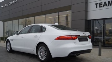 Jaguar XF II Sedan 2.0 i4D 180KM 2018 Jaguar XF 2.0 Diesel 180KM, zdjęcie 12