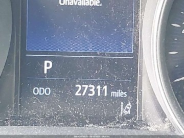 Toyota C-HR I 2021 Toyota C-HR 2021 TOYOTA C-HR XLE 2.0 Benzyna 144KM, zdjęcie 13