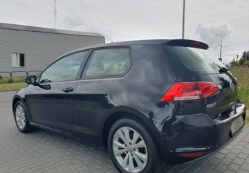 Volkswagen Golf VII Hatchback 3d 1.2 TSI 85KM 2013 Volkswagen Golf Czujniki Parkowania PrzodTyl Alufelgi 1.2 Benzyna 86KM, zdjęcie 16