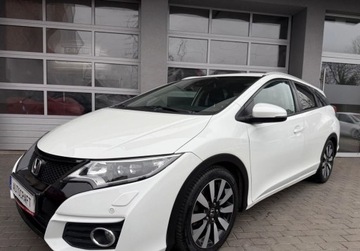 Honda Civic IX Tourer Facelifting 1.8 i-VTEC 142KM 2016 Honda Civic Salon Polska, Serwis ASO, Czujniki. Kamera 1.8 Benzyna 142KM, zdjęcie 2