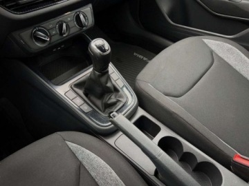 Skoda Fabia III Hatchback Facelifting 1.0 TSI 110KM 2021 Skoda Fabia 1.0TSI 110KM Active SalonPL Led Bluetooth Clima FV23 Benzyna, zdjęcie 20