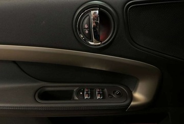 Mini Countryman 2019 MINI Countryman 4x4 Salon Polska ASO R-CARS Warszawa 1.5 Benzyna 136KM, zdjęcie 21