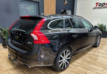Volvo V60 I Kombi Facelifting 2.0 D4 DRIVE-E 190KM 2016 Volvo V60 D4 200KM SKORY POLESTAR gwarancja manual BEZWYPADKOWY, zdjęcie 6