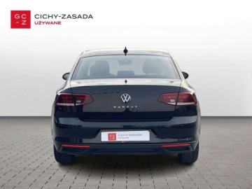 Volkswagen Passat B8 Limousine Facelifting 1.5 TSI EVO 150KM 2021 Volkswagen Passat 1.5 Benzyna 150KM, zdjęcie 3