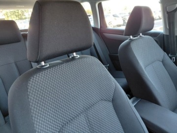 Volkswagen Passat B7 Variant 2.0 TDI CR DPF BlueMotion 140KM 2014 Volkswagen Passat Grzane fotele Klimatronik 2xPDC Alu Tempomat Hak 2.0, zdjęcie 15