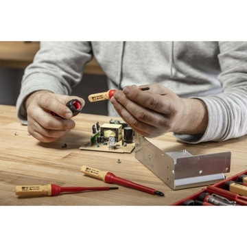 Wkrętaki - zestaw 13szt. izolowane 1000V HöGERT