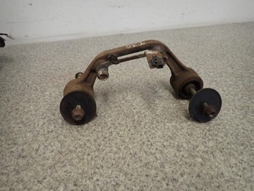 ПОДУШКА ПОДВЕСКИ ПОДГОЛОВКИ ОСИ NISSAN XTRAIL T30